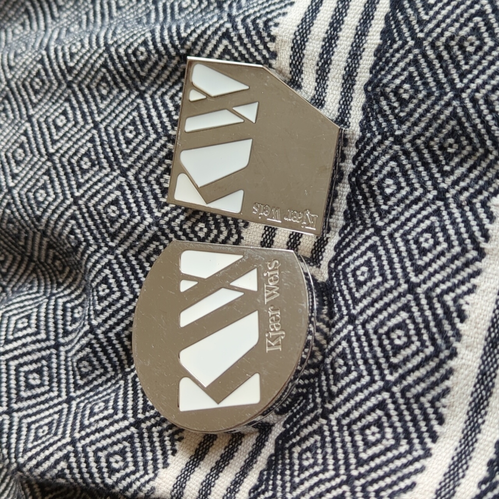 2 Kjaer Weis Metal Magnetic Compacts for Powder & Bronzer (Empty)